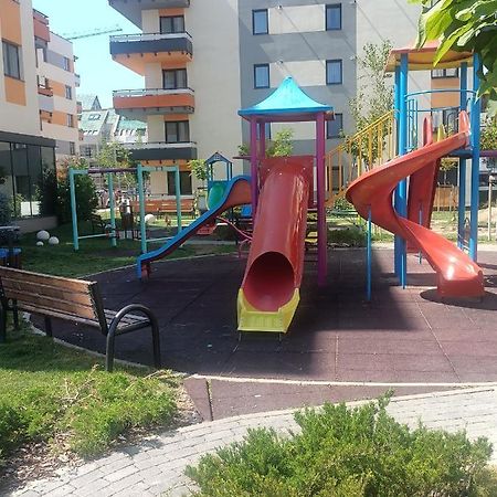 D&N Relax Apartment Brasov Bagian luar foto