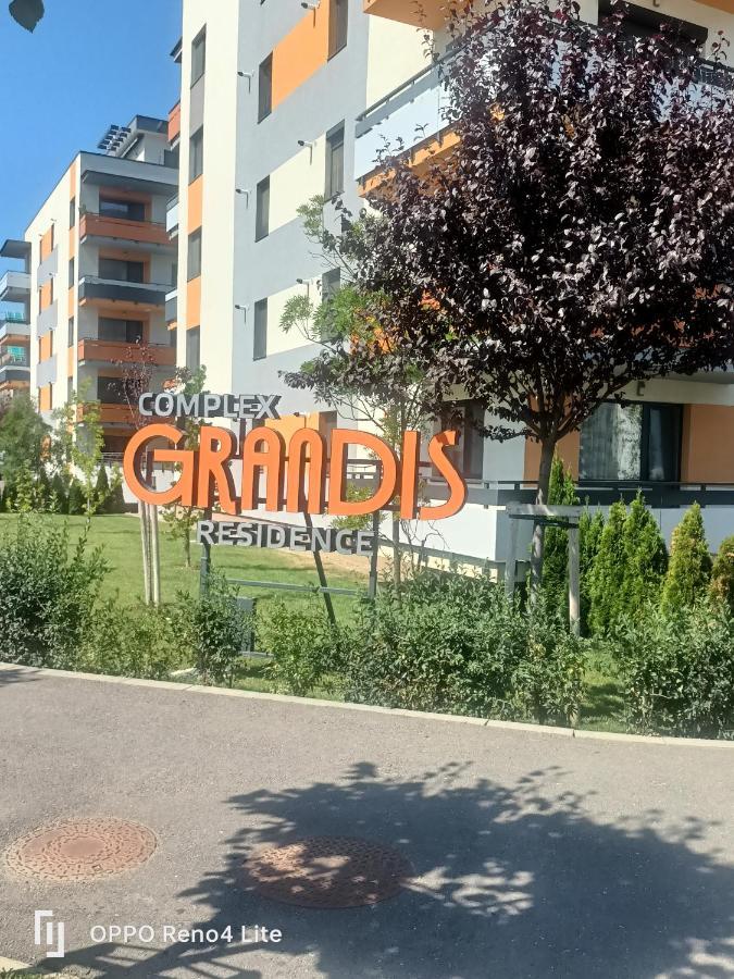 D&N Relax Apartment Brasov Bagian luar foto