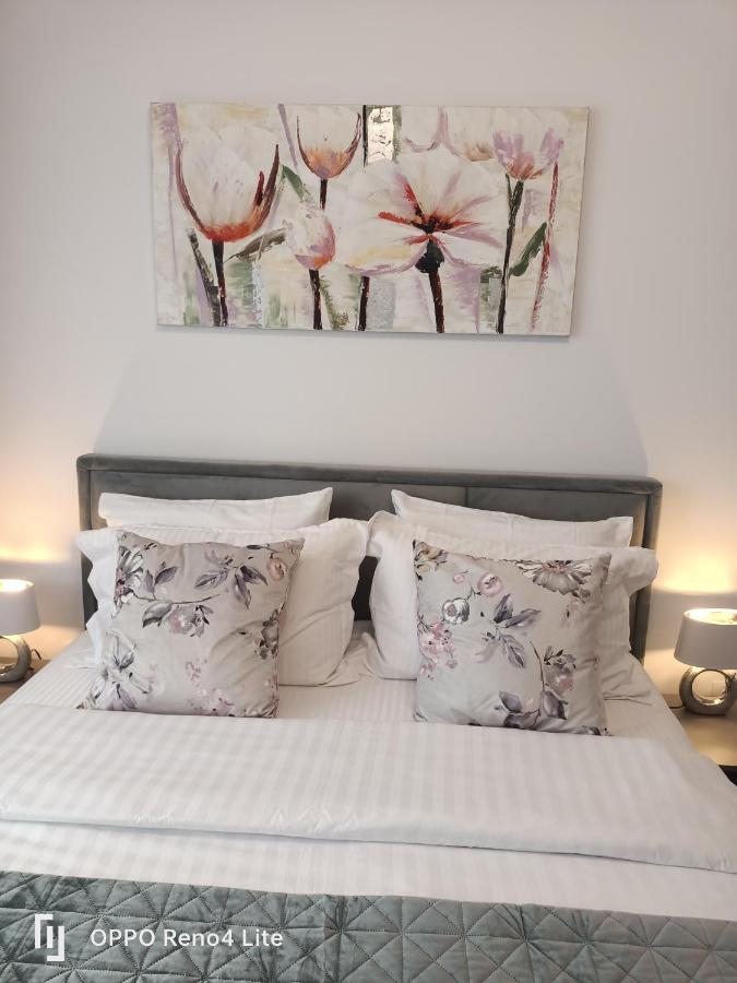 D&N Relax Apartment Brasov Bagian luar foto