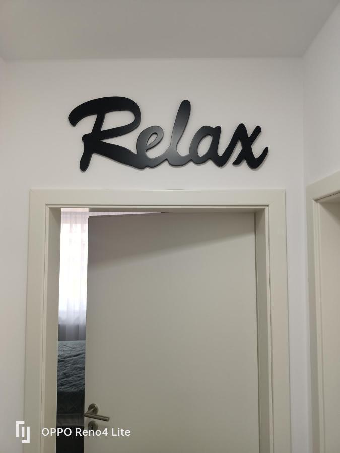 D&N Relax Apartment Brasov Bagian luar foto