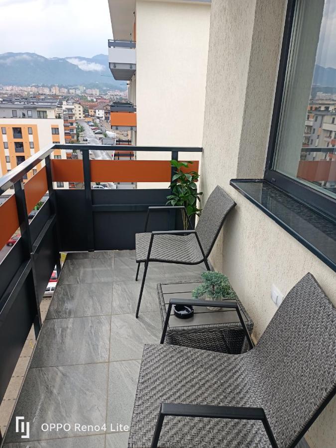 D&N Relax Apartment Brasov Bagian luar foto