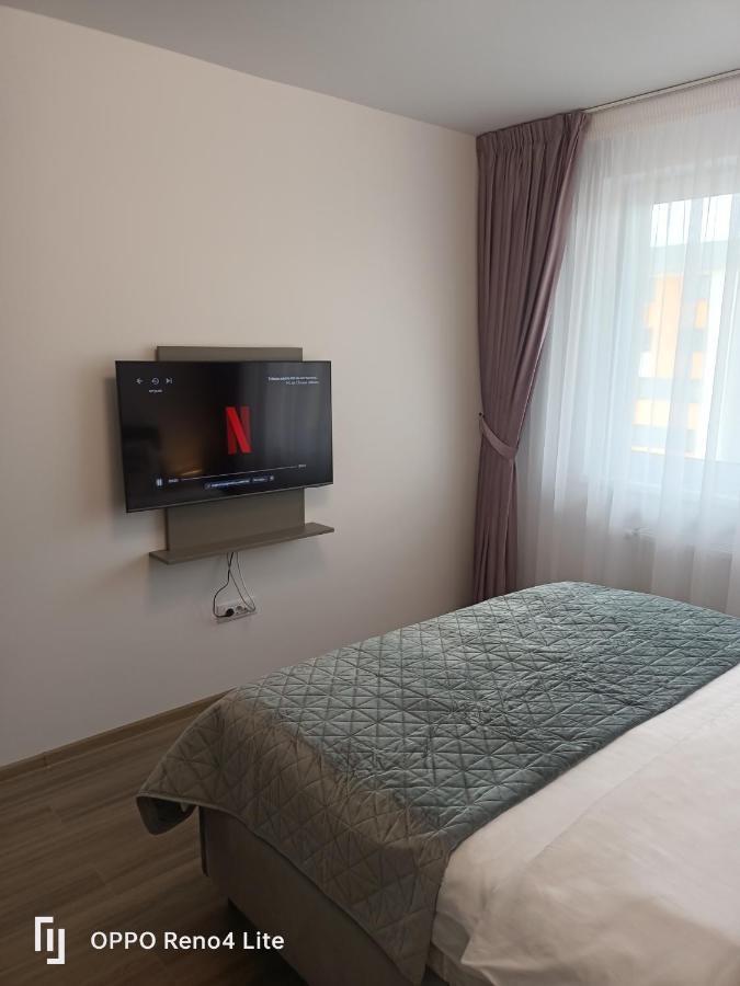D&N Relax Apartment Brasov Bagian luar foto