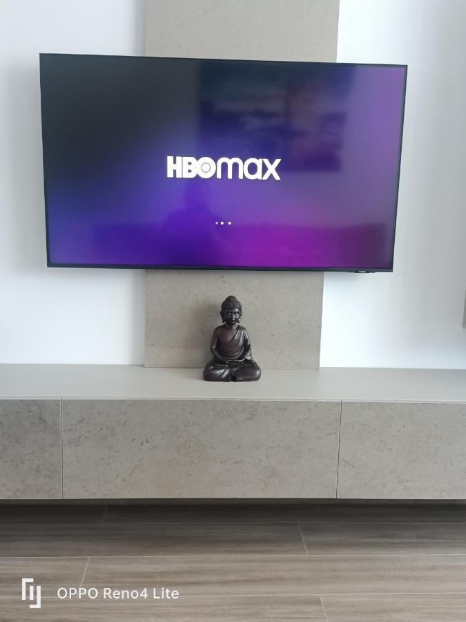 D&N Relax Apartment Brasov Bagian luar foto